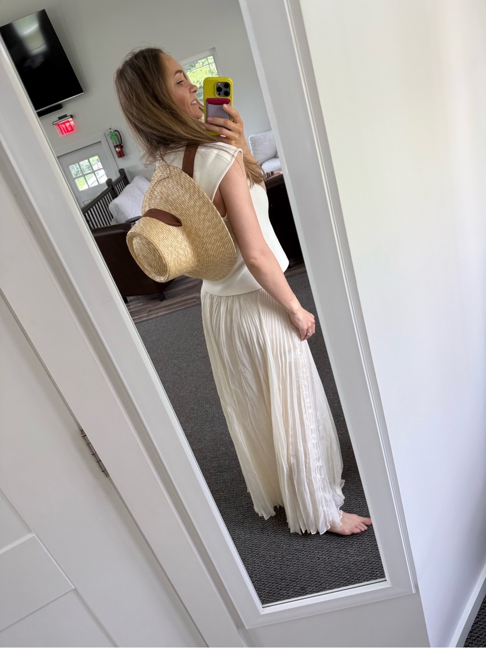 Straw Sun Hat with Brown Tie - Picture 6 of 12